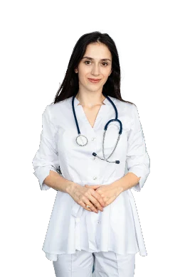 Doctora de H&J Salud de pie con uniforme clínico